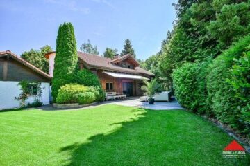 Exklusives Tiroler Holzhaus mit Traumgarten & Doppelgarage, 58566 Kierspe, Einfamilienhaus