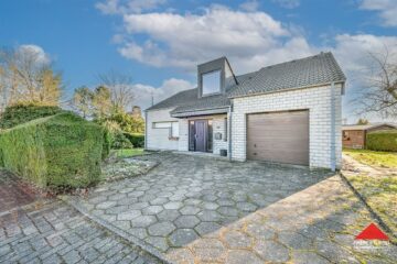 Schönes Einfamilienhaus mit großem Grundstück und Garage in beliebter Lage Kierspe-Dorf, 58566 Kierspe, Haus