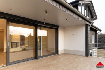 Luxuriöse Mietwohnung im Erdgeschoss mit Kamin, Balkon und Terrasse - Terrasse