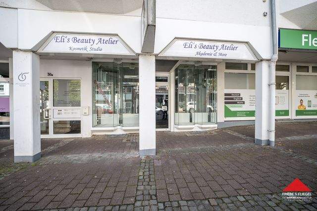 Ladenlokal in der Stadtmitte von Meinerzhagen - Außenansicht