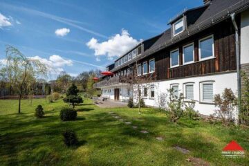 Ein Ort für Begegnung, Natur und Gemeinschaft in Meinerzhagen - Außenanlage