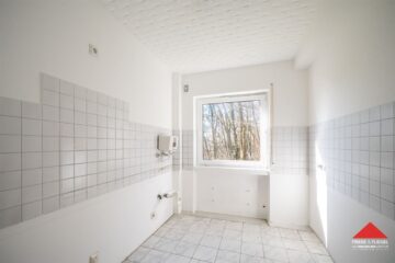 3 Zimmer-Erdgeschosswohnung mit Balkon und Kfz-Stellplatz in Lüdenscheid-Oeneking - Küche