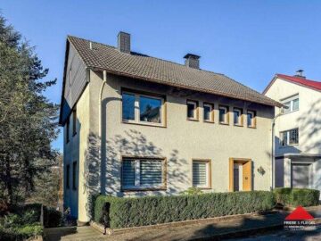 Gepflegtes 3-Familienhaus in Lüdenscheid: Ruhig wohnen, zentral leben, 58509 Lüdenscheid, Mehrfamilienhaus