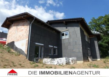 Freistehendes Neubau-Einfamilienhaus mit Doppelgarage, 58540 Meinerzhagen, Haus
